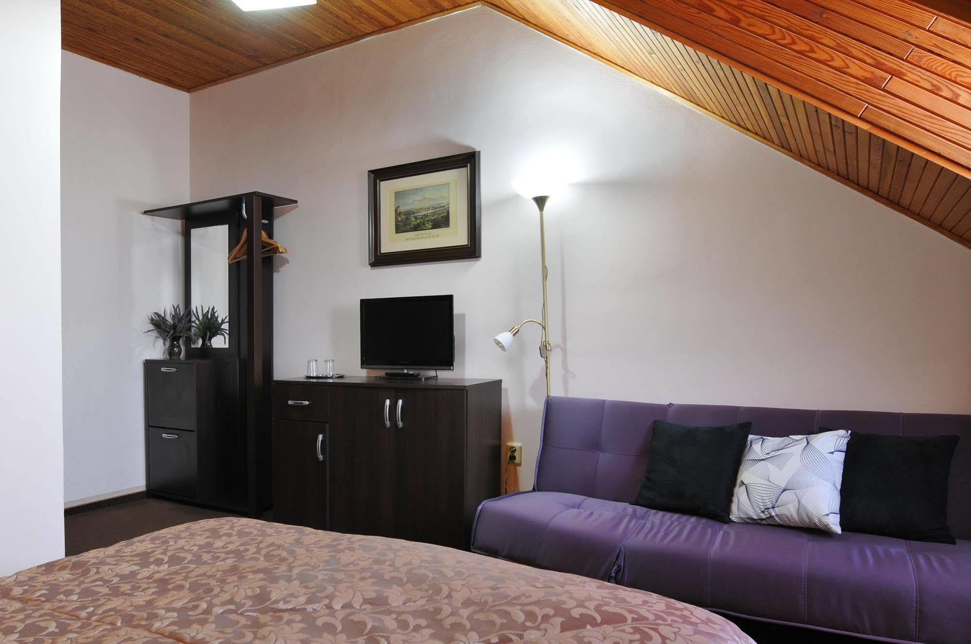 Hotel Wilhelm Prague Ngoại thất bức ảnh