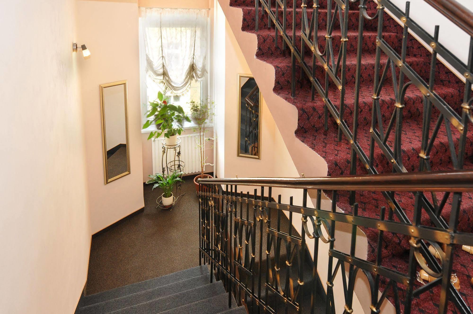 Hotel Wilhelm Prague Ngoại thất bức ảnh